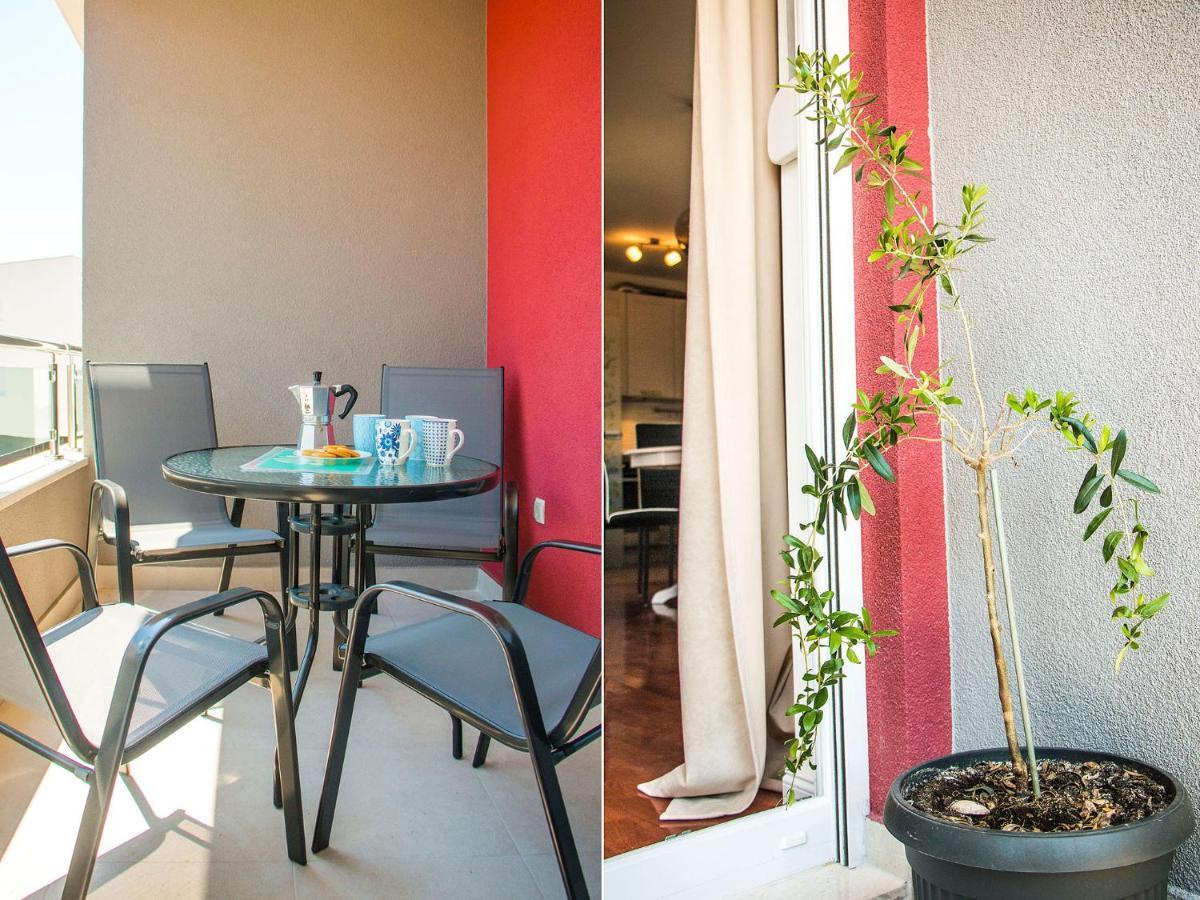 Olive Tree Apartment โปดสตรานา ภายนอก รูปภาพ